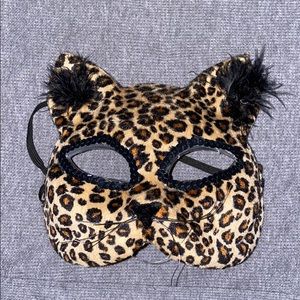 halloween kitty mask 👻